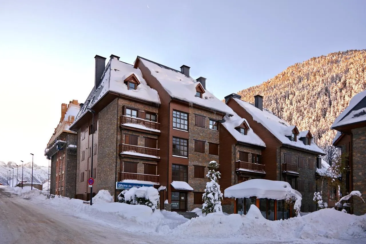 Val De Ruda Luxe 61 By Feelfree Rentals Naut Aran Apartment