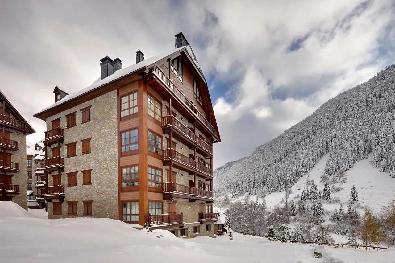 Val De Ruda Luxe 61 By Feelfree Rentals Naut Aran