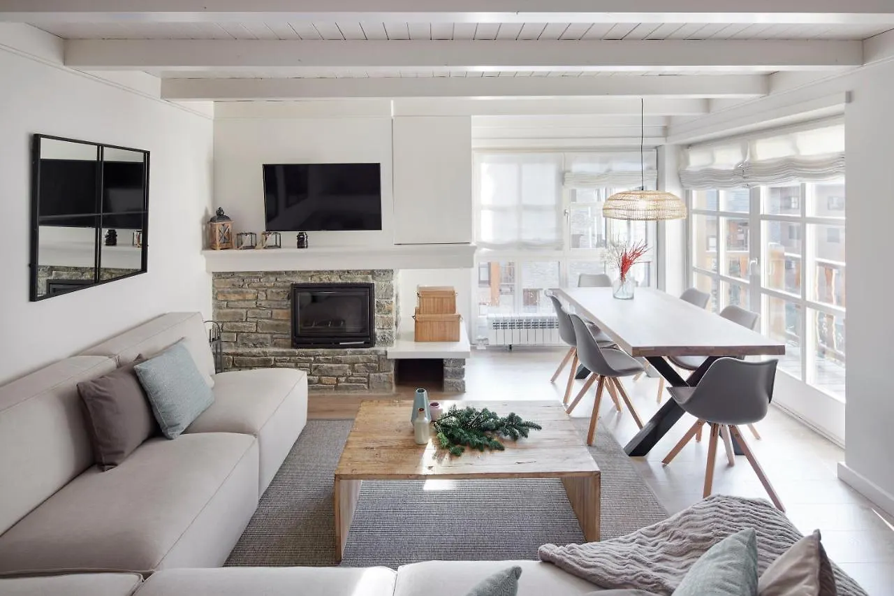Val De Ruda Luxe 61 By Feelfree Rentals Naut Aran 0*,